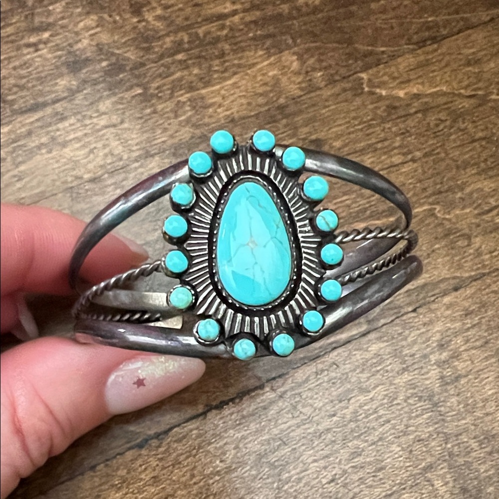 Vintage Turquoise Silver Women's Bracelet